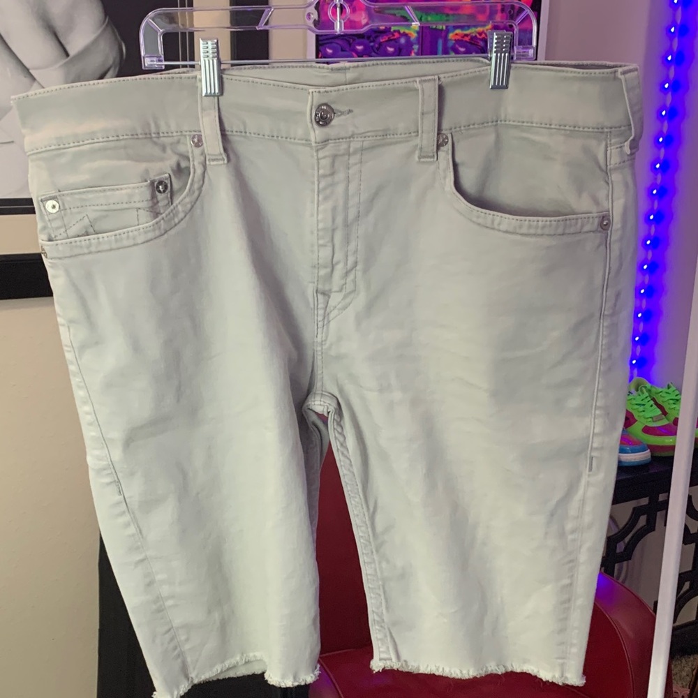 Vintage Men’s True Religion Light Gray Denim Shorts